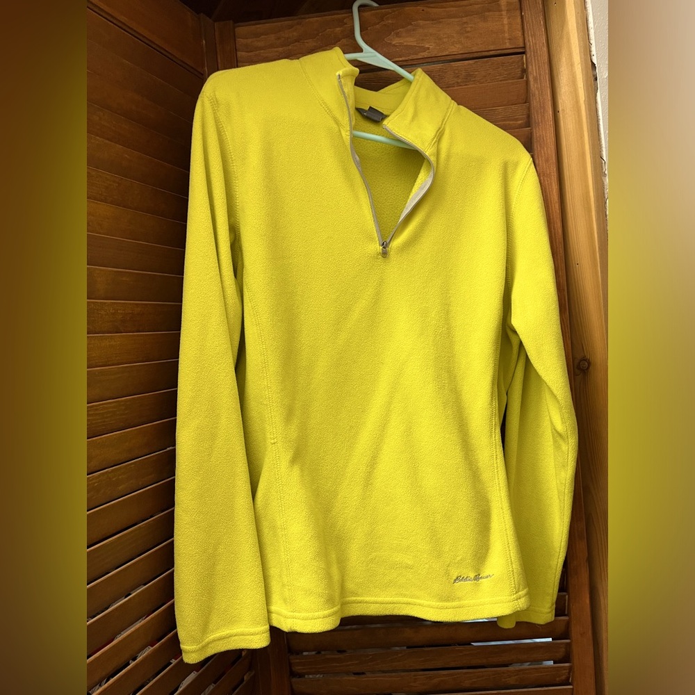 Light fleece pullover